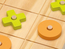Carregar imagem no visualizador da galeria, Tic Tac Toe,Se trata del clásico juego del 3 en linea. Hecho en madera con certificado ecológico FSC . Bonito diseño con fichas pintadas con pintura al agua.