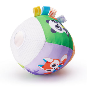PELOTA MUSICAL: Pelota de peluche de diferentes tejidos, colores y etiquetas que suena cuando se agita o hace rodar ¡Los bebés se lo pasarán en grande persiguiendo la pelota! MELODÍAS: Agítala o haz rodar la bola para activar divertidas melodías y efectos sonoros. FÁCIL DE AGARRAR