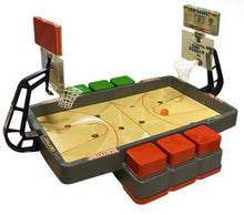 Carregar imagem no visualizador da galeria, Exin Basket El gran exito de ventas de los años 80 basado en el baloncesto está en nuestra tienda. Basado en la fuerza del aire impulsado por 3 botones por cada equipo. Impulsa fuerte y haz volar la bola hasta hacer canasta¡ Con marcadores encima de cada canasta.