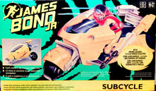 Carregar imagem no visualizador da galeria, Vehiculo de la serie James Bond Jr. Es un producto vintage del año 1992, Nuevo, sin sacar de la caja. La nave lanza misiles. Muñeco no incluido
