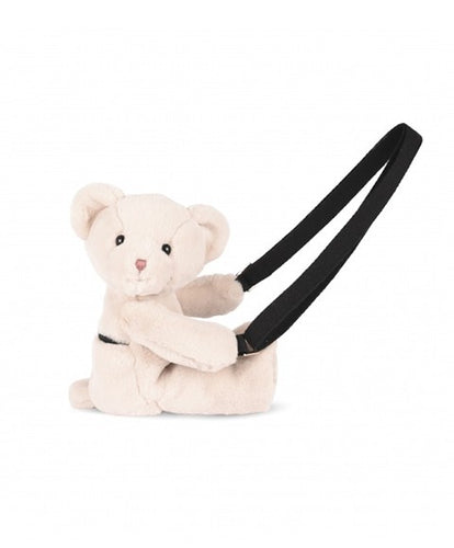 bolsito bandolera de 30 cm te ofrece un auténtico remanso de suavidad para llevar a todas partes. Su diseño de oso beig no solo es adorable, sino también increíblemente suave y cómodo. 