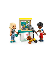 Cargar imagen en el visor de la galería, Habitación de Nova - Lego Friends 41755A los peques a partir de 6 años les espera un montón de diversión con el set de juguetes de construcción LEGO®