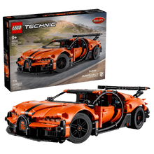 Carregar imagem no visualizador da galeria,  Chiron Pur Sport - LEGO El coche tiene un montón de características geniales para que los entusiastas de los vehículos las exploren. Gira el volante usando el mando de la parte superior del modelo del hipercocheDIMENSIONES: Este set de 771 piezas presenta un coche de juguete que mide aproximadamente 8 cm de altura, 29 cm de longitud y 13 cm de anchura. 