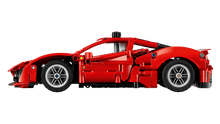 Carregar imagem no visualizador da galeria, DEPORTIVOS DE JUGUETE PARA CONSTRUIR: Alimenta la pasión de tu peque por los vehículos de altas prestaciones con el kit de construcción LEGO® Technic Coche Ferrari 488 Pista (42235), INFINIDAD DE DETALLES REALISTAS: 