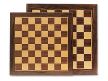 Carregar imagem no visualizador da galeria, juego de ajedrez con tablero de marquetería de 40 x 40 cm y fichas de madera dentro de una bonita caja de madera