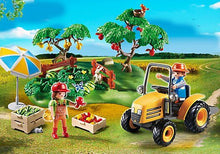Carregar imagem no visualizador da galeria,  Frutales con Tractor - Playmobil Country 6870,Es verano y hay mucho trabajo en el huerto, muchas frutas y verduras para recolectar. En el huerto de Playmobil ya están maduras las manzanas, las sandías. las hortalizas... También hay un pequeño tractor para transportar las cajas de fruta recolectada. Incluye 2 fi…