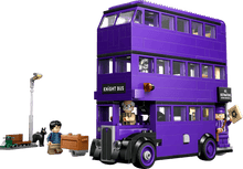 Carregar imagem no visualizador da galeria, LEGO Autobús Noctámbulo de tres pisos. Los niveles superiores se pueden quitar para acceder fácilmente al interior, que contiene camas móviles y unalámpara colgante para aportar realismo a la experiencia de juego. Este mágico juguete de construcción incluye también 5 personajes LEGO Harry Potter (Harry Potter, Ernie Prang, Stan Shunpike, una Bruja Durmiente y Canuto) ,499 piezas.