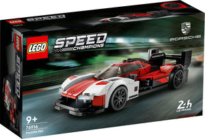  Porsche 963 V29- LEGO Coche de carreras de juguete, 1 minifigura, Este Porsche de juguete incluye detalles como los de la versión del mundo real (los colores distintivos rojo, negro y blanco, los prominentes guardabarros, el capó bajo, el habitáculo, el alerón trasero y la aleta posterior) 
