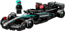 Carregar imagem no visualizador da galeria, Coche de Carreras Mercedes-AMG PETRONAS F1 Team LEGO Speed Champions, además de jugar con este vehículo de juguete. El elegante Mercedes-AMG de F1 para fans de la escudería Mercedes