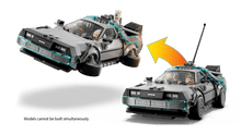 Carregar imagem no visualizador da galeria,  kit LEGO® Speed Champions Máquina del Tiempo de Regreso al Futuro (77256) permite a los niños construir, exponer y recrear la acción de la popular franquicia cinematográfica. Este coche de juguete incorpora famosos detalles del modelo que aparece en las películas. Construye este emblemático coche con pararrayos y matrícula de California, como en el primer largometraje