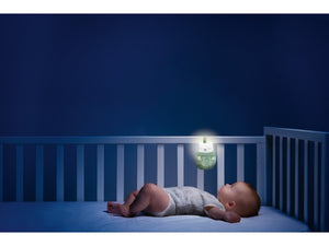 Buho Día y Noche - Chicco 11819La primera innovadora rueca electrónica 2 en 1 con dos modos: entretiene a los niños durante el día y se transforma en una luz nocturna para el descanso del bebé. Modo día: Al presionar el botón central, comienzan a reproducirse melodías alegres y luces intermitentes. 