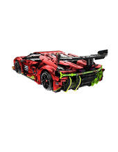 Cargar imagen en el visor de la galería,  Super Deportivo Rojo Radio Control - iM.Master 9828,La mejor versión de un coche rojo está justo frente a ti! Es fácil disfrutar de la emoción de las carreras con un coche prediseñado, pero participar en esta aventura con el supe coche de control remoto iM. Master de 1835 piezas a escala 1:10 puede no ser para todos.