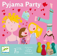 Carregar imagem no visualizador da galeria, Pyjama Party Juego de ambiente, expresión e imaginación. Cada jugador escoge un peon de un color. Las cartas se colocan en 4 mazos diferentes, dependiendo de la flor y el color, dependiendo del color de la flor de la casilla en que hemos caido tenemos que coger una carta de la misma flor y hacer la prueba correspondiente. 