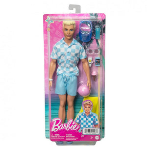 Barbie Muñeco Ken The Movie Día de Playa Mattel HPL74 traje de baño azul Ojos azules y pelo pintado rubio reloj de pulsera 