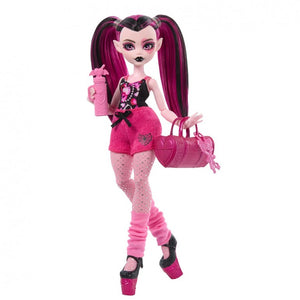 Monster High Skulltimate Secrets Draculaura Muñeca + Armario - Mattel HXH84