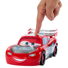 Carregar imagem no visualizador da galeria, Disney Pixar Cars Coche Rayo McQueen Derrapa y Corre Retrofricción - Mattel HXJ34