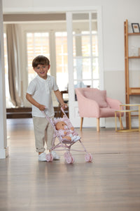  Sillita de Paseo Olivia Plegable con sistema de tijera, muy práctica. Medidas del producto: 55x27x41 cm El tubo metálico y tela.  