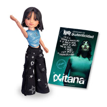 Carregar imagem no visualizador da galeria,  Muñeca Nancy inspirada en la famosa cantante Aitana, con un increíble look inspirado en su disco Alpha y con certificado de autenticidad para la muñeca. Su tamaño es de 42 cm aproximadamente