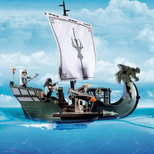 Carregar imagem no visualizador da galeria, Barco del Drago de Playmovil Dragons - Playmobil Surca los mares en busca de nuevas aventuras y batallas junto a Drago y su barco. Esta vez los piratas inundan los mares y tu puedes ser el capitán . set de 45 piezas,