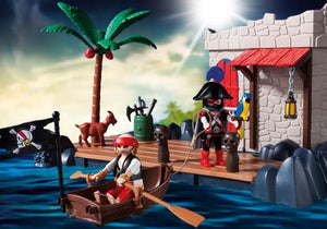 Super Sets Piratas - Playmobil 6146 Los piratas han escondido bien su tesoro en este islote perdido en mar abierto... Isla con tres piratas, una barca, armas (cañón con proyectiles, espadas, rifles, revólveres.) y numerosos accesorios (cofre del tesoro, barriles, dinamita). ). El cañón dispara proyectiles. La b…