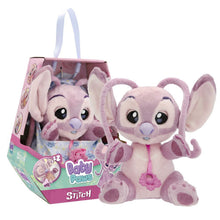 Carregar imagem no visualizador da galeria, Baby Paws Angel , viene para unirse a la familia Baby Paws para estar junto a su querido Stitch! emite los mismos sonidos que en la serie de televisión, es tan cuqui... Si le quitas su chupete personalizado verás cómo abre los ojos por primera vez mientras hace dulces sonidos de sueño. 