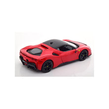 Cargar imagen en el visor de la galería,  Ferrari SF90 Stradale Escala 1/18 - Burago 16015,Reproducción a escala 1/18 y en metal de esta preciosa máquina Ferrari. . Fabricado con materiales de alta calidad, este modelo es un testimonio de la famosa artesanía italiana. 