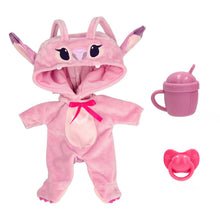 Carregar imagem no visualizador da galeria,  Bebes Llorones  Cry Babies Angel Loving Care  de la película de Stitch. Lleva un pijama suave y personalizado. Viene con 3 accesorios para un juego de rol simulado para cuidar a tu bebé: un biberón, un chupete a juego y el pijama personalizado, llora lágrimas de verdad.