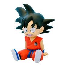 Carregar imagem no visualizador da galeria, Son Goku Dragon Ball Hucha ,Con tu heroe favorito de manga ahora podrás ahorrar y decorar tu habitación. El protagonista de Dragón Ball es una figura hucha de 15 cm de altura hecha en material plástico. 