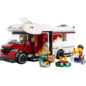 Autocaravana Aventuras de Vacaciones  LEGO Construye esta moderna caravana para después poder vivir apasionantes aventuras en la carretera. La autocaravana tiene el techo extraible para poder ver y jugar con su interior. 