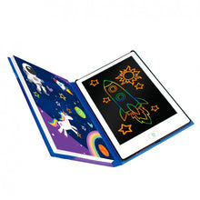 Cargar imagen en el visor de la galería, Libro de Dibujo LCD¡Pon a prueba tu imaginación con el Libro de dibujo LCD! Demuestra tus habilidades pictóricas y dibuja libremente lo que quieras. Crea diseños utilizando las plantillas prediseñadas con las que aprenderás las lteras, números y formas. 