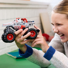 Cargar imagen en el visor de la galería, Monster Jam ThunderROARus Pull Back - LEGO Technic 42200 con Motor de Carga Manual incluye una divertida función de carga manual. Los peques pueden recrear los emocionantes espectáculos lanzando su camión con estética de dinosaurio a gran velocidad,232 piezas. 