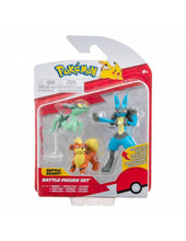 Carregar imagem no visualizador da galeria,  Set de 3 figuras Pokémon, incluyendo Dreepy, Growlithe y Lucario. Para vivir las trepidantes aventuras del mundo Pokémon. La figura más grande( Lucario) es articulada.