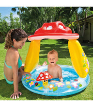 Carregar imagem no visualizador da galeria, Piscina Seta, Diversión para los más pequeños en la playa, el jardín o el campo. Podrán disfrutar del agua al mismo tiempo que permanecen protegidos del sol. Es un producto hinchable. Mide 102 cm x 89 cm. 