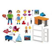 Carregar imagem no visualizador da galeria,  Juguetería PLAYMOBIL , Consta de 2 figuras PLAYMOBIL : 1 figura de adulto dependiente de la juguetería y una infantil. Hay un total de 51 piezas. 
