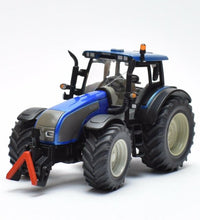 Carregar imagem no visualizador da galeria, Valtra T191 Tractor Azul 1:32 - Siku 3268