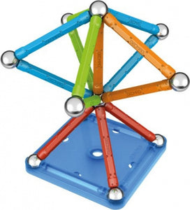  Geomag Confetti 35, Construcción compuesta de barritas y bolitas magnéticas. Consta de 35 piezas : 16 barritas de diferentes colores, 18 bolas y una base