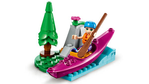  Friends Bosque: Casa (41679) permite a las niñas imaginar cómo se vive en un apacible bosque y jugar en plena naturaleza con LEGO Friends Mia y su familia. 