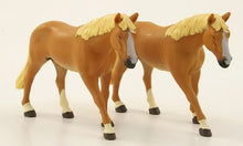 Cargar imagen en el visor de la galería, Set de 2 caballos escala 1:32 - Siku 2491