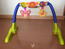 Gimnasio para bebe discount playskool