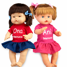 Cargar imagen en el visor de la galería, Ani y Ona son las hermanas más famosas de Youtube ya que son las protagonistas del canal Casi Bebés.