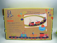 Carregar imagem no visualizador da galeria, B. The Critter Express Tren cun Luces y Música - B. Toys 71742