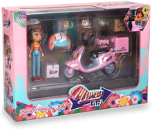Cargar imagen en el visor de la galería, Becca es un personaje de Mymy City que viene con su moto de reparto , su casco y varios paquetes de reparto.