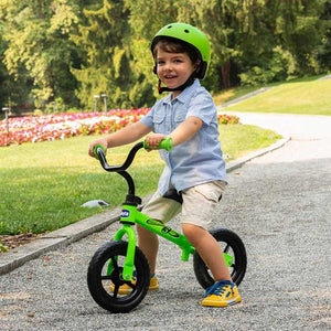 Bici Chicco Verde 171605 La bicicleta sin pedales que ayuda a desarrollar su equilibrio sobre 2 ruedas a partir de 2 años