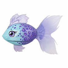 Carregar imagem no visualizador da galeria, Aquaritos, el pez que sale nadando de su envoltorio - Famosa LP101110