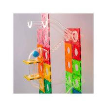 Cargar imagen en el visor de la galería,  Imanix Tobogán 70 piezas -Juego de construcción de Tobogán 70 piezas IMANIX Une las piezas a presión Conecta sus bloques geométricos de diferentes tamaños, colores y curvos, que permiten la construcción en 2D y 3D por donde después rueda la pelotita que viene incluida 