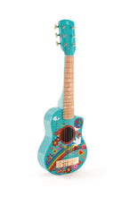 Carregar imagem no visualizador da galeria, Guitarra Hippie¡Ideal para pequeños músicos! Este híbrido entre guitarra y ukelele es perfecto para que los peques aprendan a tocar un instrumento. Además, su diseño hippie no dejará indiferente. Mide 65 cm. 